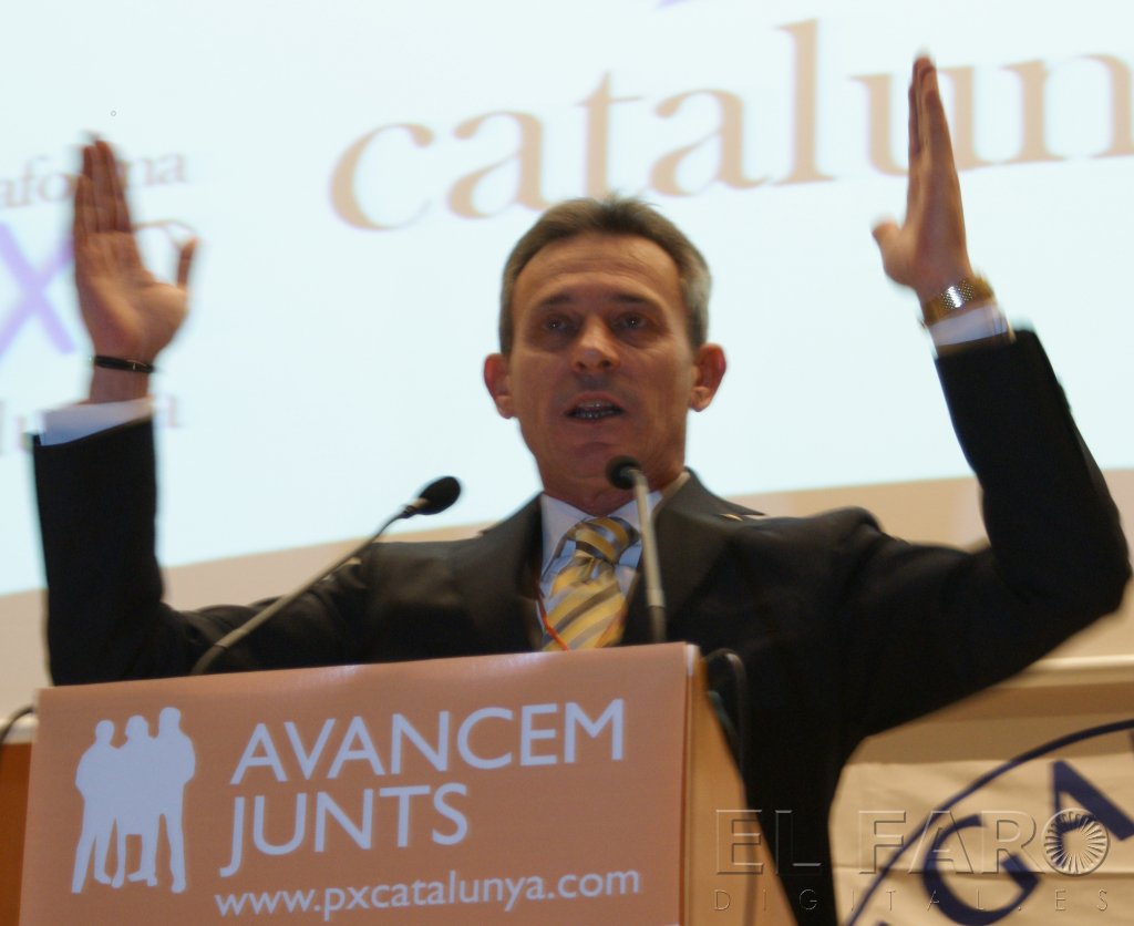 Anglada, durante un mítin político