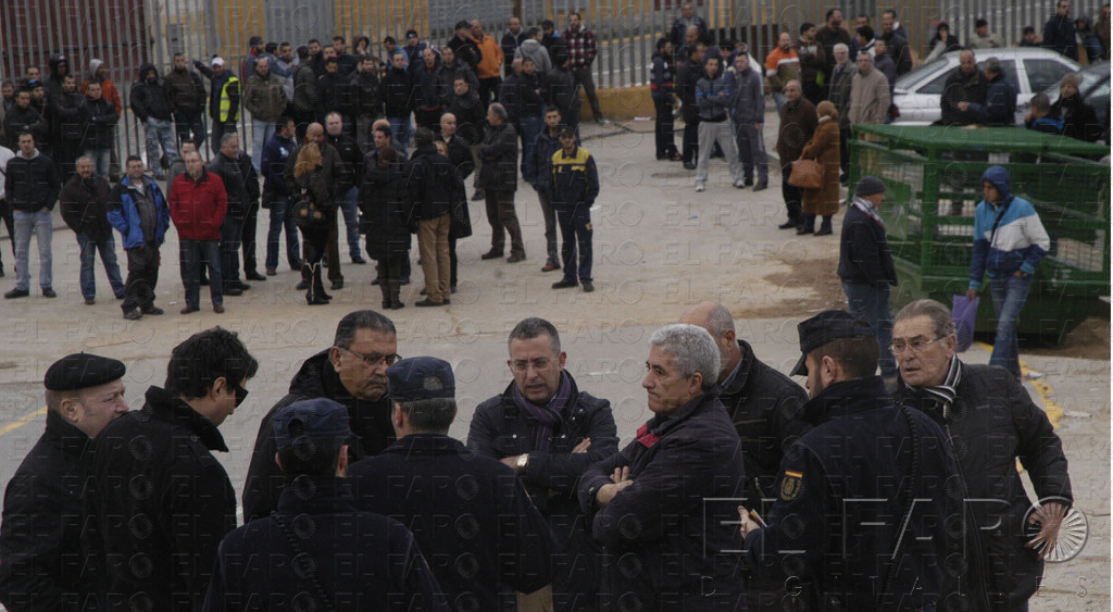 Representantes de los empresarios de los polígonos durante la protesta que llevaron a cabo a principios de año exigiendo mejoras.