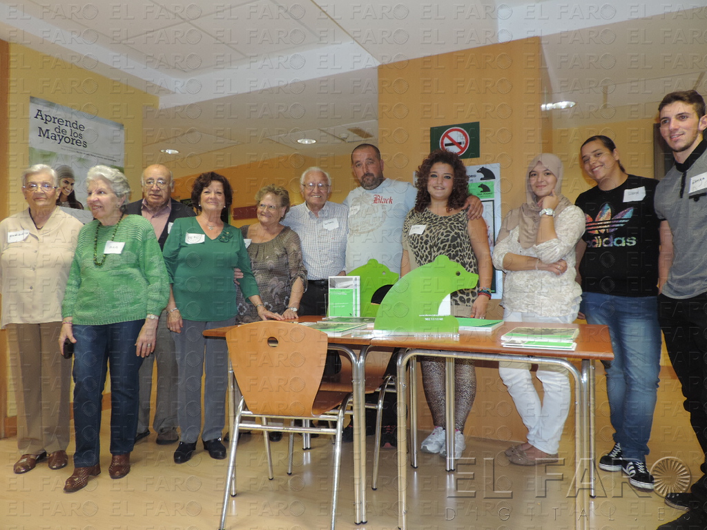 Esta actividad se desarrolló en la sede de la Fundación Obra Social Caja Madrid, en la esquina de la calle Algeciras con General Aranda.