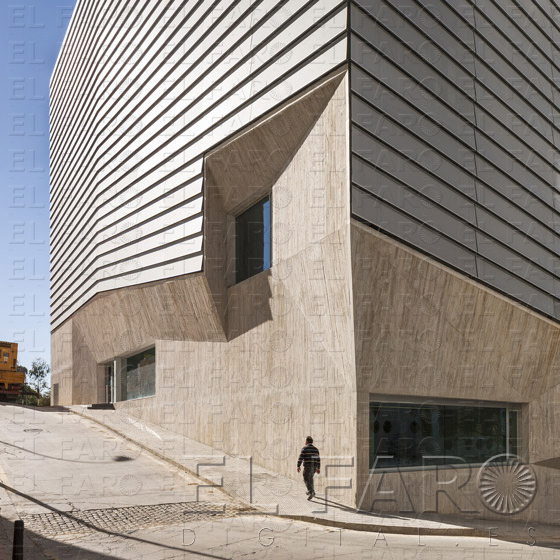 fotosceuta_2015_06_29_07_Biblioteca-Publica-Ceuta_1