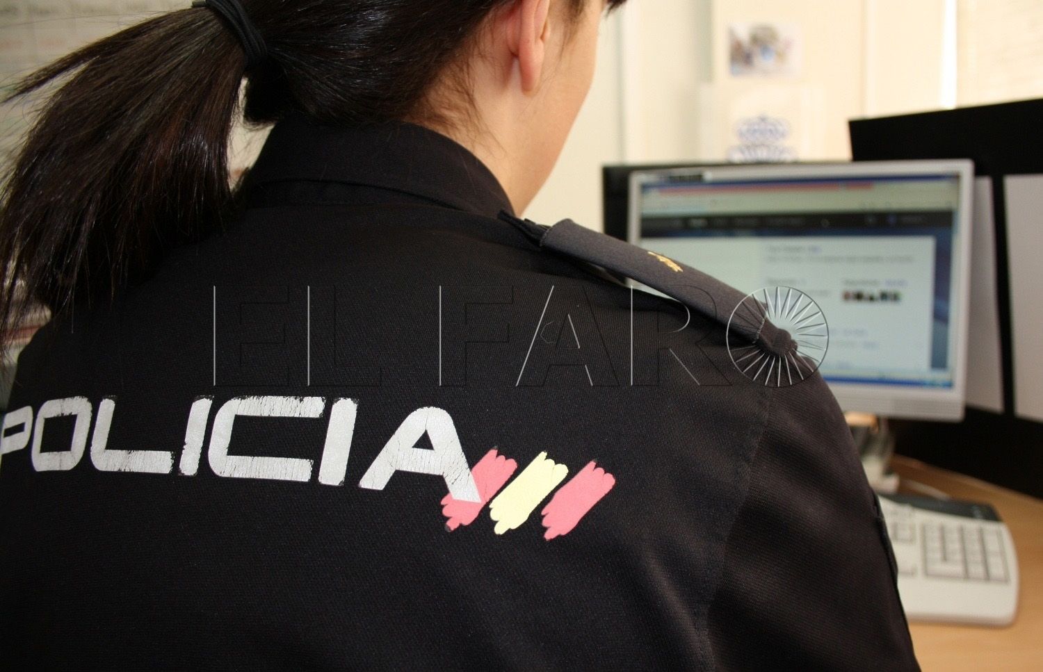 policia2-ordenador-030413-ep