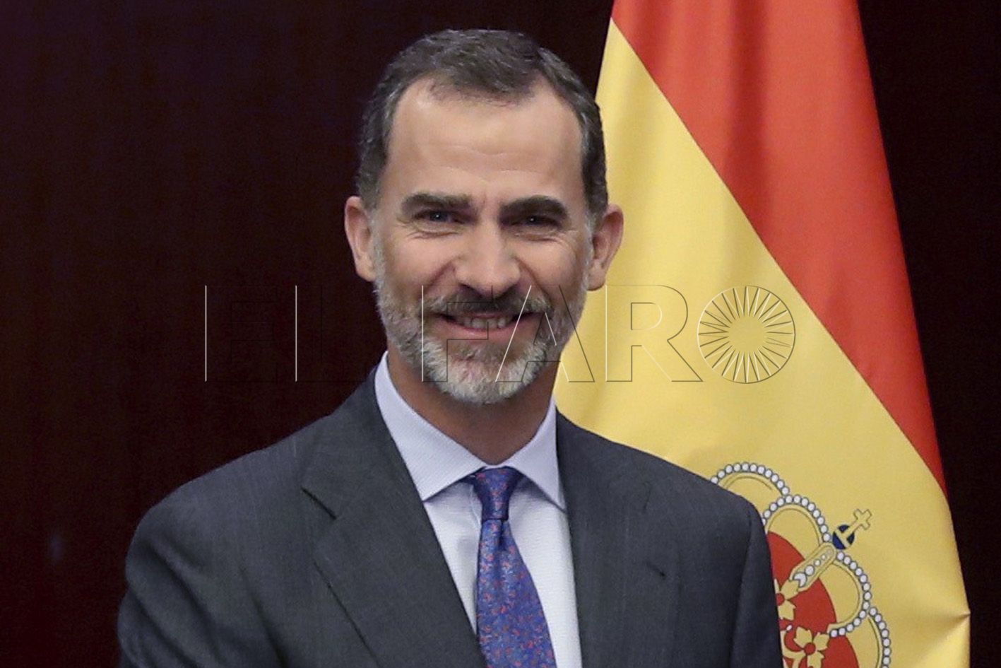 GRA004. ASTANÁ, 09/06/2017.- El Rey de España Felipe VI saluda al presidente de la Republica Popular China, Xi Jinping (d), durante la reunión que han mantenido hoy en el Hotel Beijing Palace de Astana. EFE/JuanJo Martin
