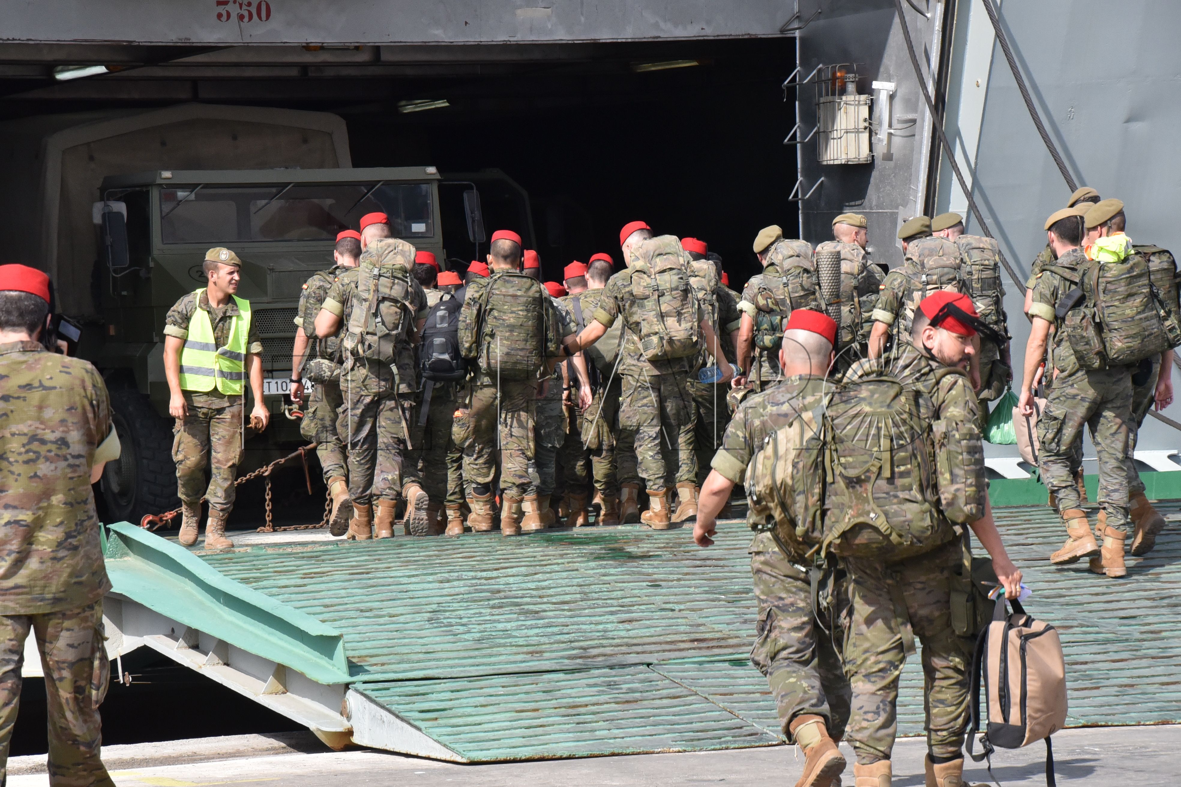 Militares maniobras