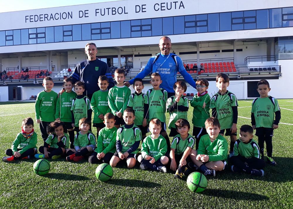 alumnos de la Escuela Chupetines