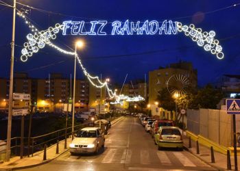 Alumbrado - Luces de Ramadán en las calles de Ceuta