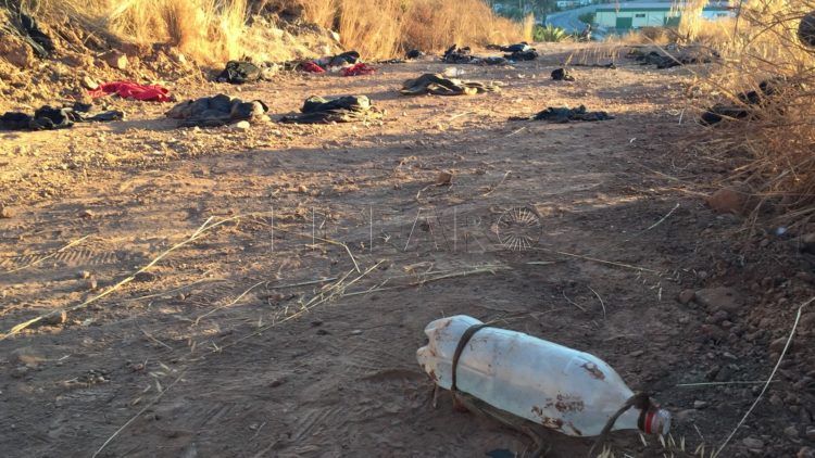 Botella pasado Salto a la valla