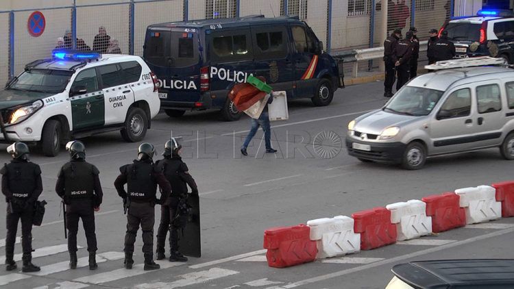 Policia Nacional frontera ceuta