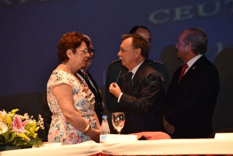 Instituciones ceuta vivas salvadora mateos
