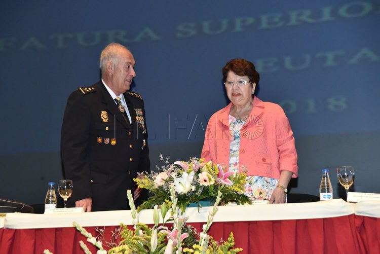 policia-nacional-salvadora-mateos