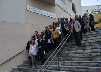 Colegio de abogados oficio