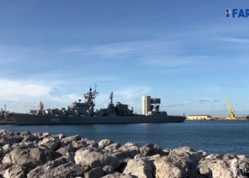 Cañonazos de los barcos rusos sorprenden en Ceuta