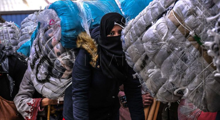 Mujeres porteadoras