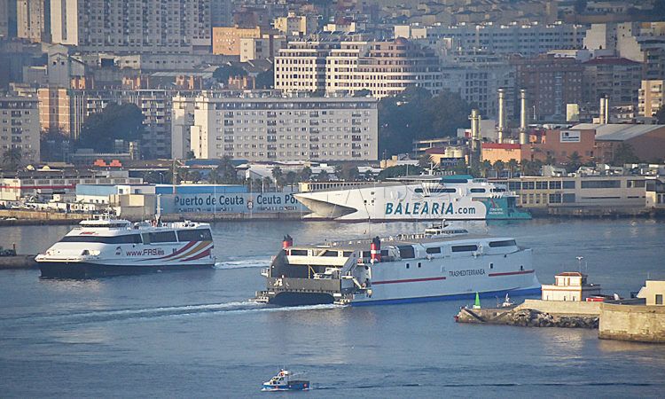 navieras puerto ceuta