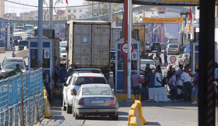 Paso fronterizo de Melilla con Marruecos