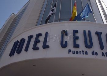 hotel puerta de africa