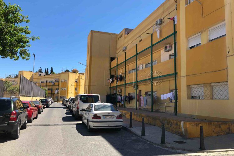 casas-puerto