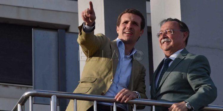 Vivas y Casado