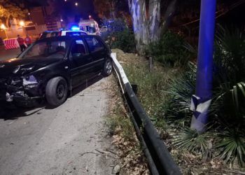 coche accidentado atropello guardias civiles serrallo