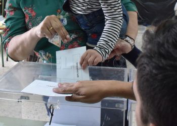 voto urna elecciones