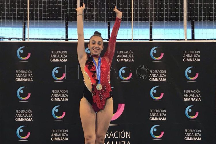 alba-conejo-gimnasia-ritmica