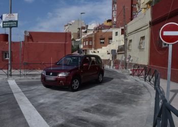 carretera-servicio-abre-tras-reforma-1