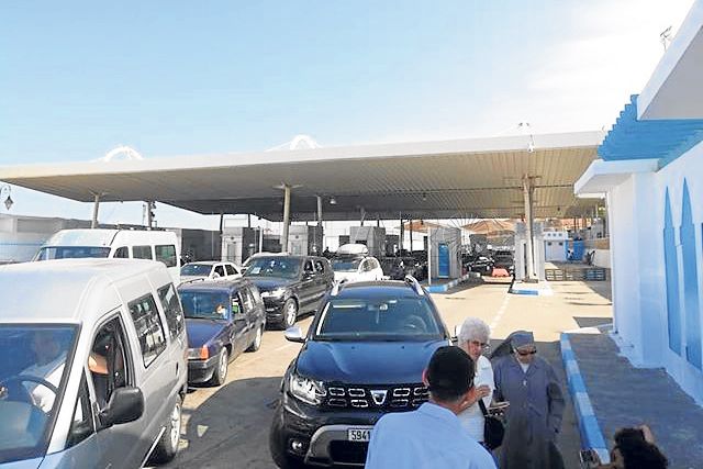 frontera-verguenza-seis-horas-cruzar-tarajal
