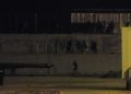 inmigrantes-puerto-batalla-campal-guardia-civil-10