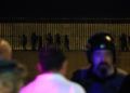 inmigrantes-puerto-batalla-campal-guardia-civil-18