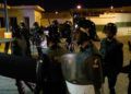 inmigrantes-puerto-batalla-campal-guardia-civil-21