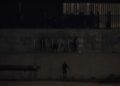 inmigrantes-puerto-batalla-campal-guardia-civil-9