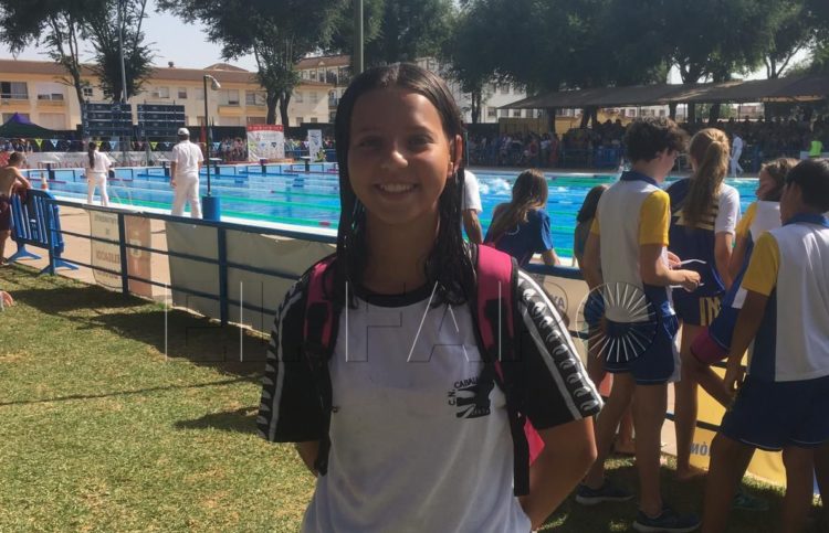 marina-foncubierta-natacion