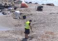playa-benitez-limpieza-vertido-3