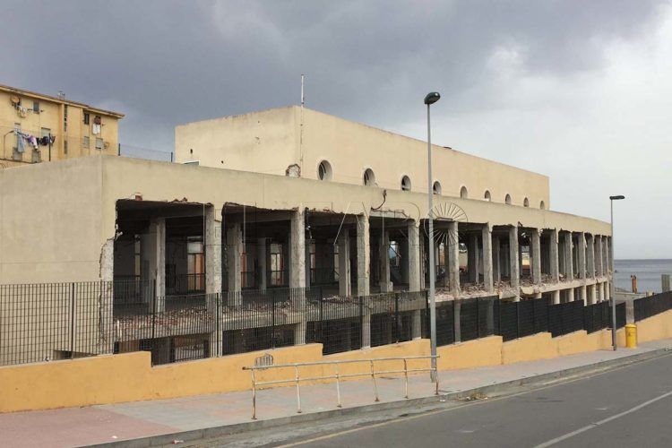 centro-salud-tarajal-saqueado-1