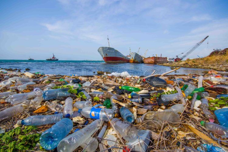 oceanos-plasticos-microplasticos-1