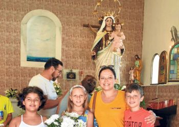 ofrenda-flores-virgen-carmen-almadraba-OK
