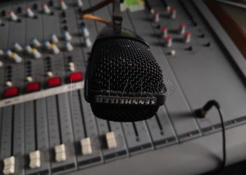 radio-microfono-2