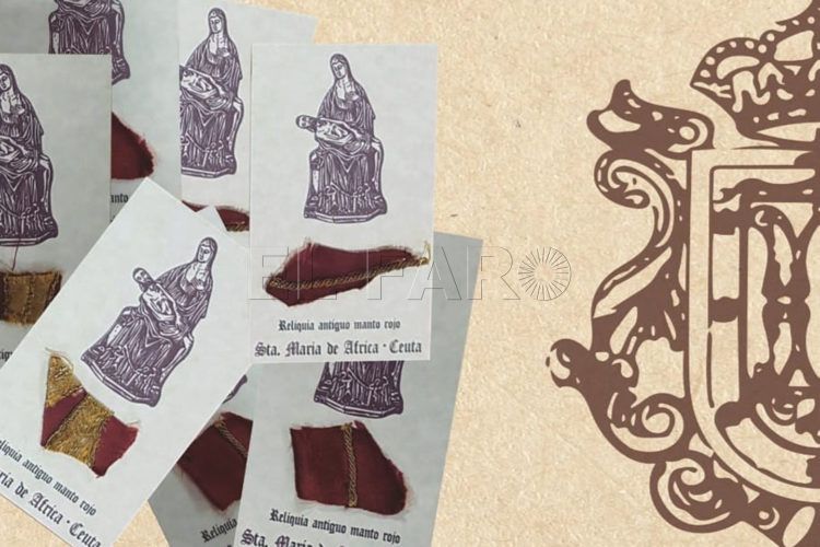 reliquias-manto-rojo-virgen-africa