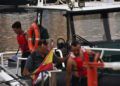rescate-inmigrantes-moto-agua-8