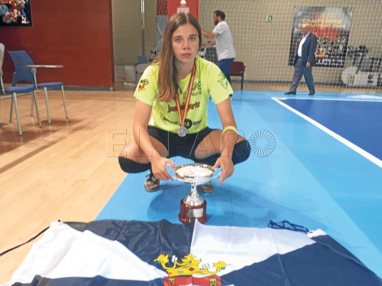 sara-crespo-atletico-torcal