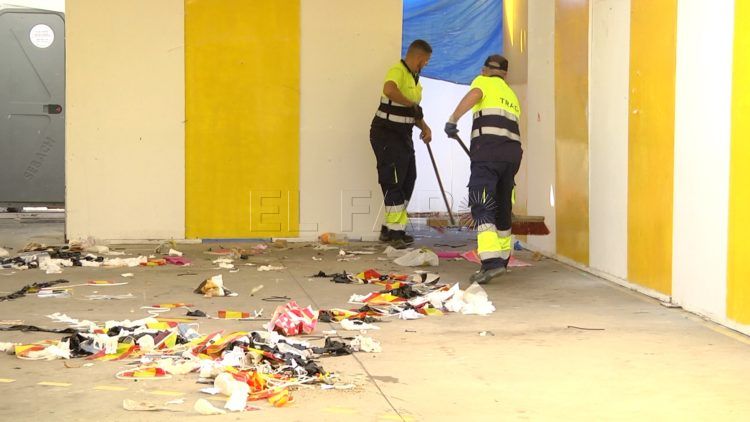 Recogida de instalaciones de la Feria de Ceuta 2019
