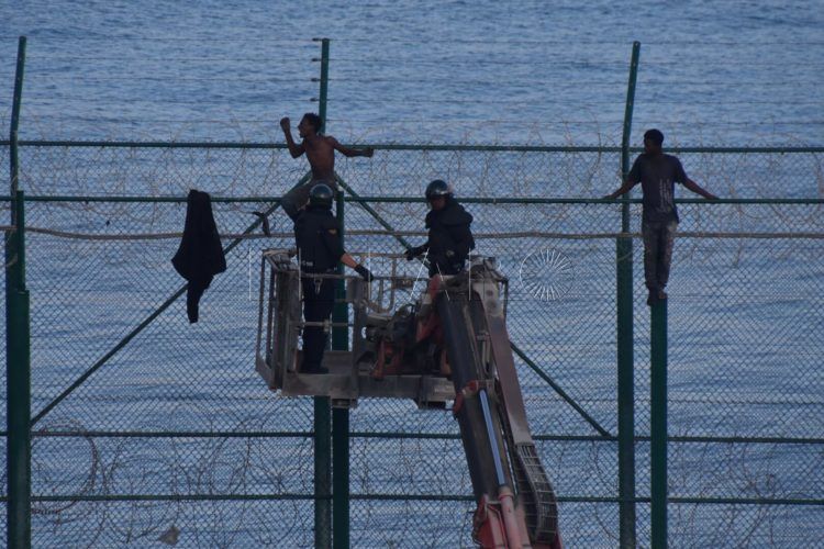 devolucion-inmigrantes-benzu-marruecos-9