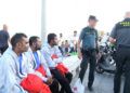 inmigrantes-asiaticos-motos-agua