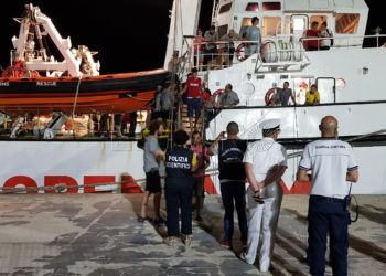 desembarco-open-arms-lampedusa
