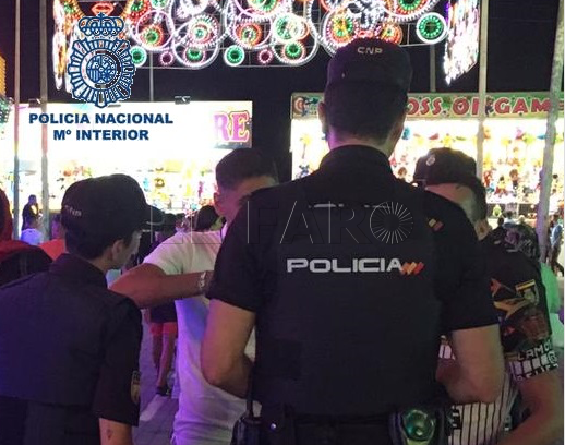 policia-nacional-feria-ceuta