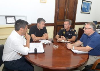 reunion-gobernacion-medio-ambiente