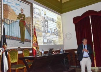 revista-tropas-coloniales