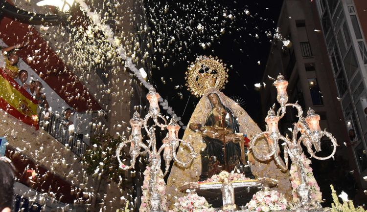 virgen-procesion