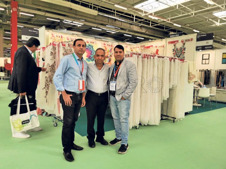 anishaa-feria-textil-paris-5