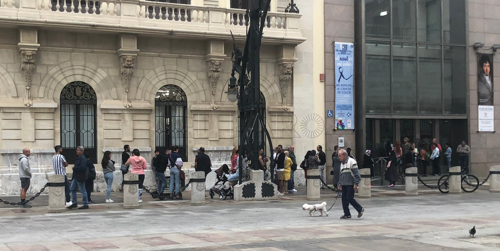 colas-registro-palacio-asamblea-1