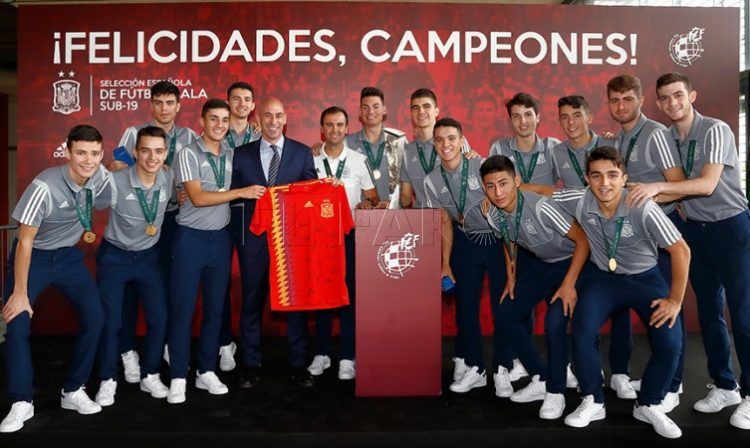 nacho-torres-recepcion-luis-rubiales-3